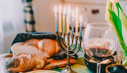 巴拉多利德主场逼平，将近一步都喜悦